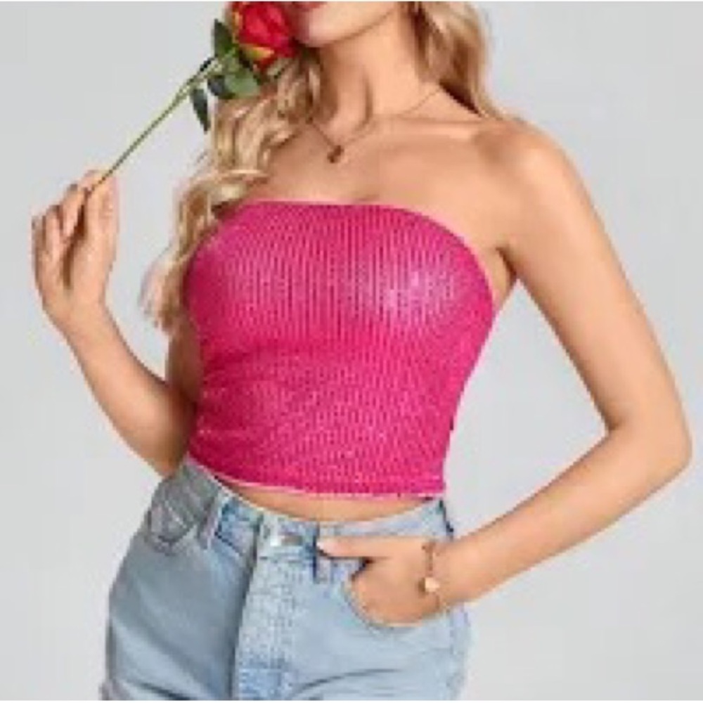 SHEIN BAE : NWT FUSHIA SEQUIN  STRAPLESS TUBE TOP SIZE S